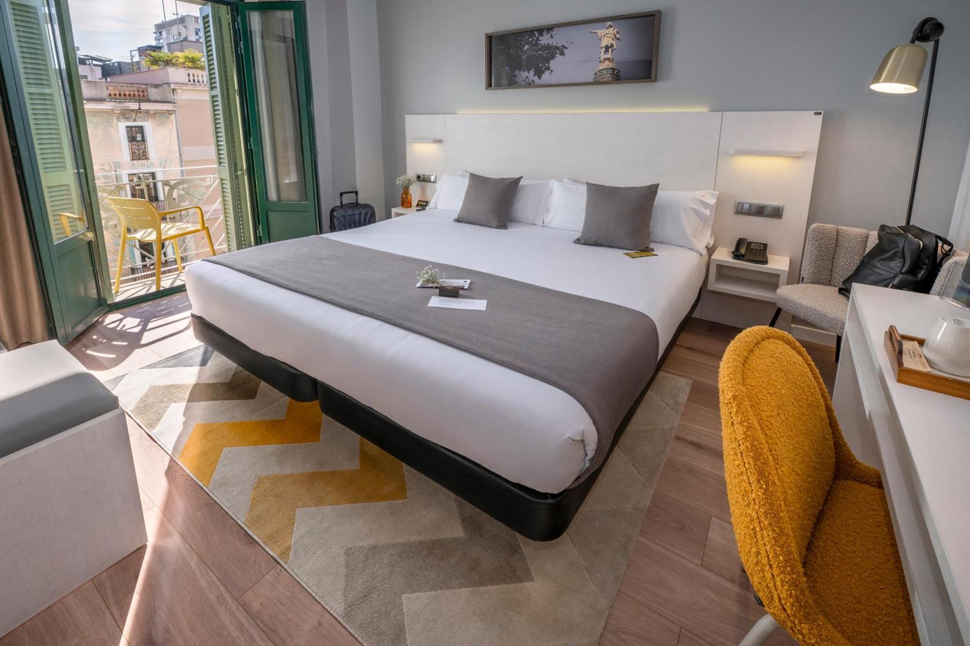 Hotel Serhs Carlit Barcelona Exterior foto